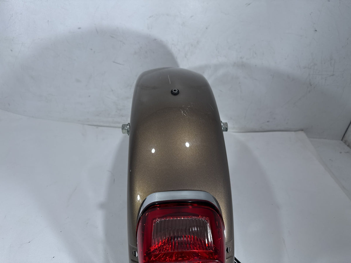 2004 Harley Road King Touring Classic OEM Rear Wheel Fender Taillight Brake Lamp