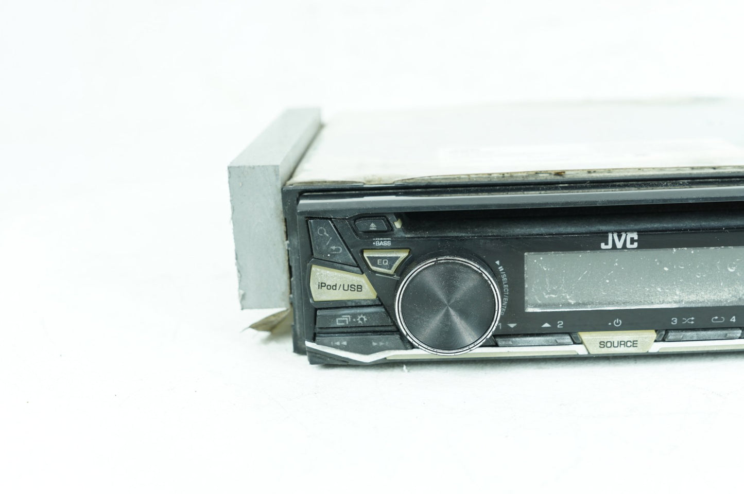 1999 - 2006 Harley-Davidson Touring Electra Glide CD Changer Radio Player KD-R670