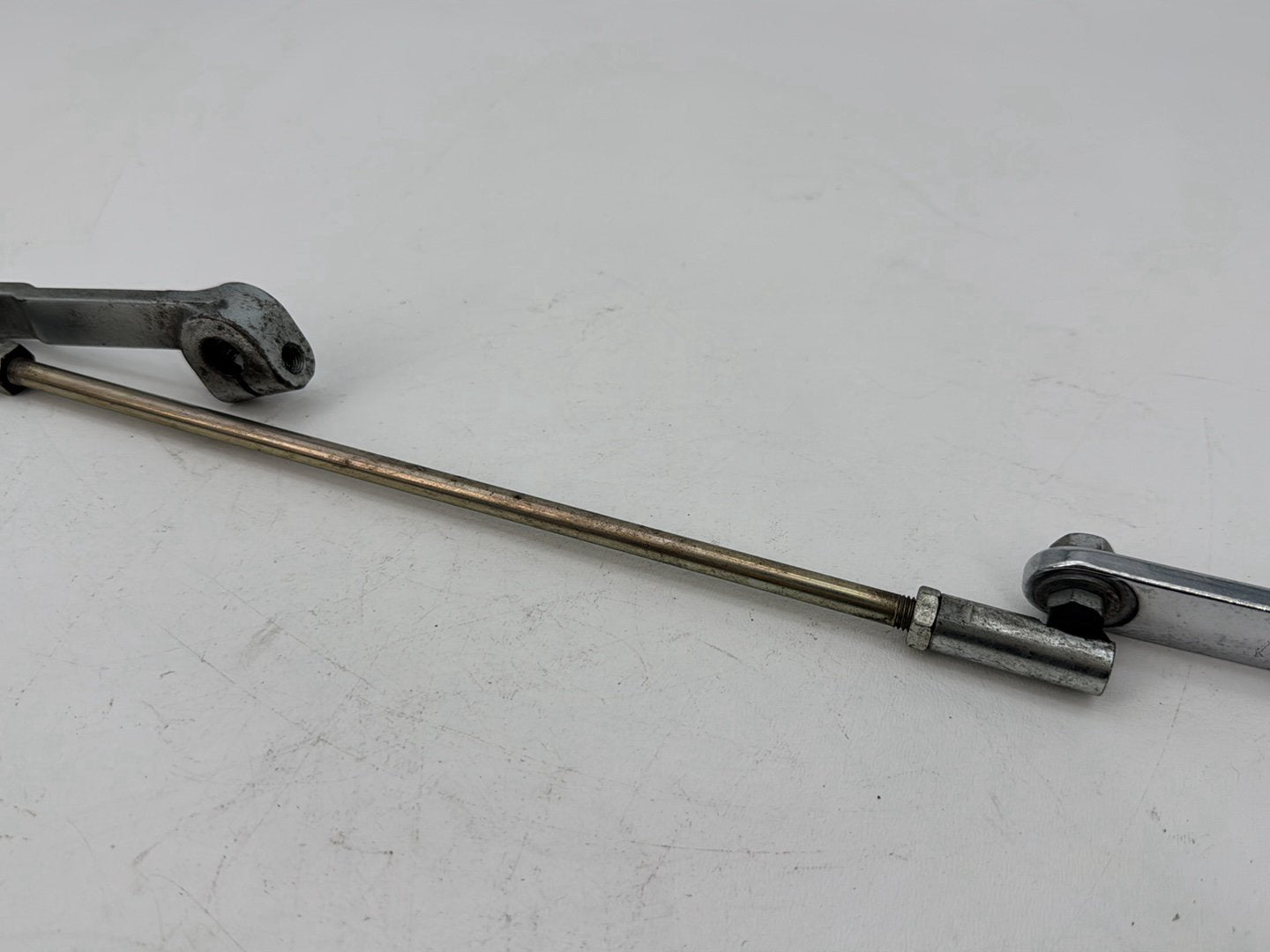 2007 - 2012 Harley-Davidson Touring Road Glide Gear Shifter Lever w/ Rod linkage 33709-82A