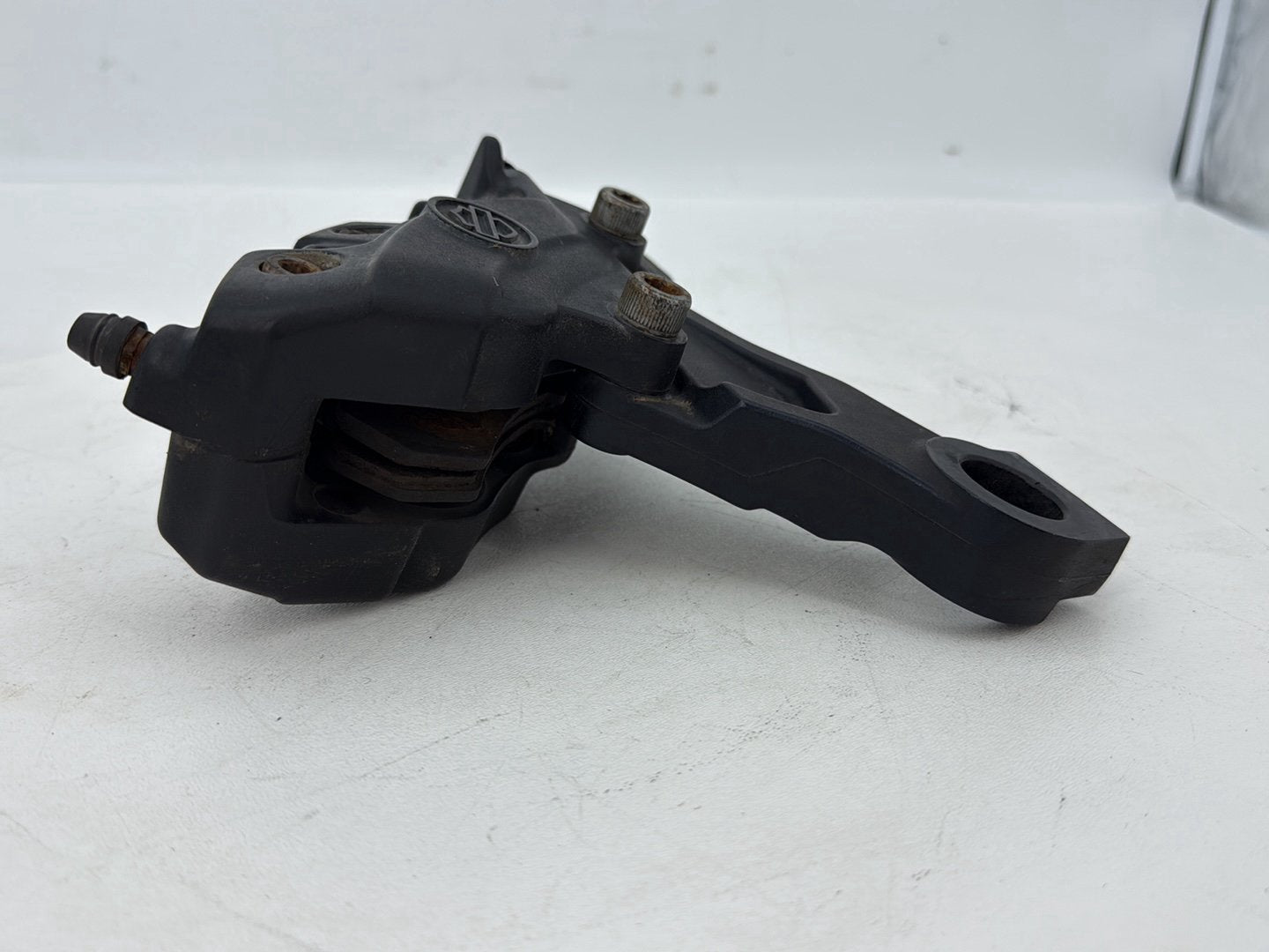 2007 - 2011 Harley-Davidson Touring Electra Glide Ultra Rear Back Brake Caliper w/ Bracket 44080-08B