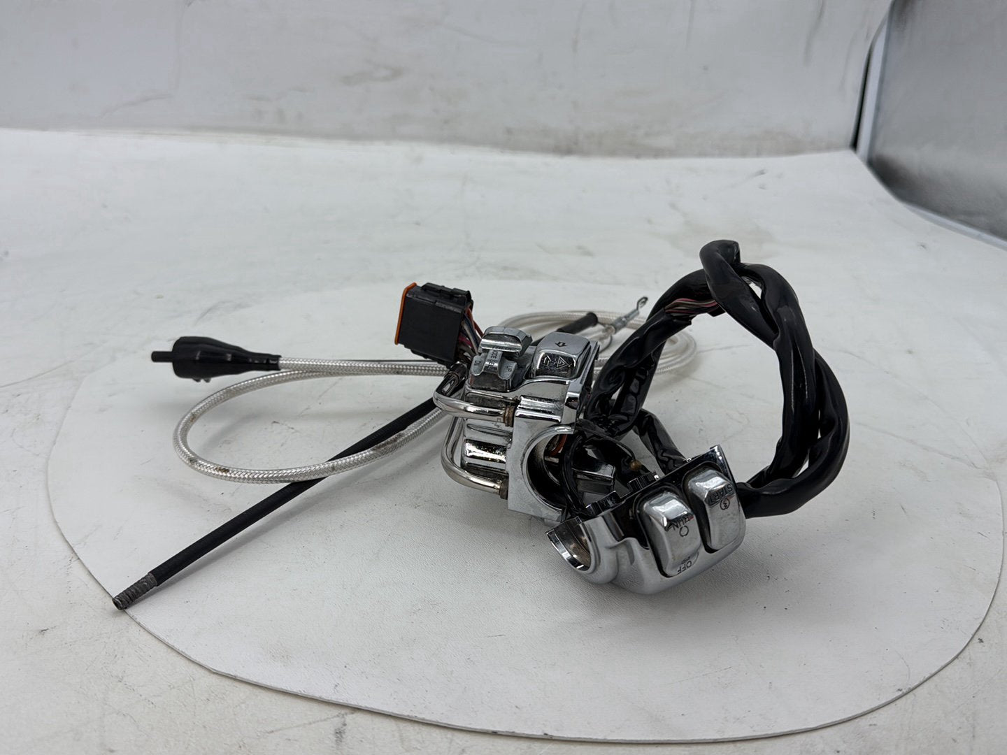2005 Harley Road Glide Touring FLTRI OEM Right Engine Start Kill Switches Controls