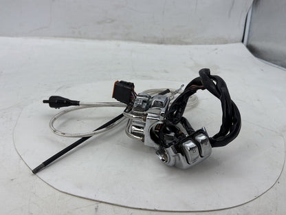 2005 Harley Road Glide Touring FLTRI OEM Right Engine Start Kill Switches Controls