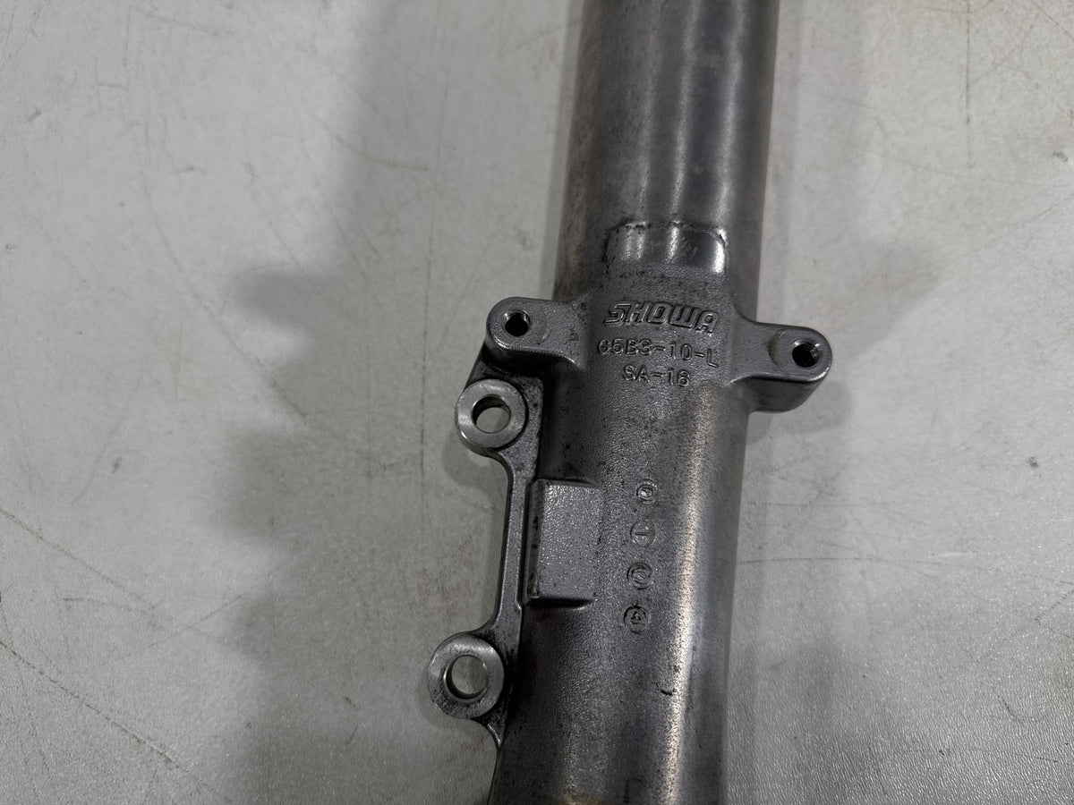 2011 Harley Electra Glide Touring Ultra OEM Front Left Fork 1 Slider Leg Tube