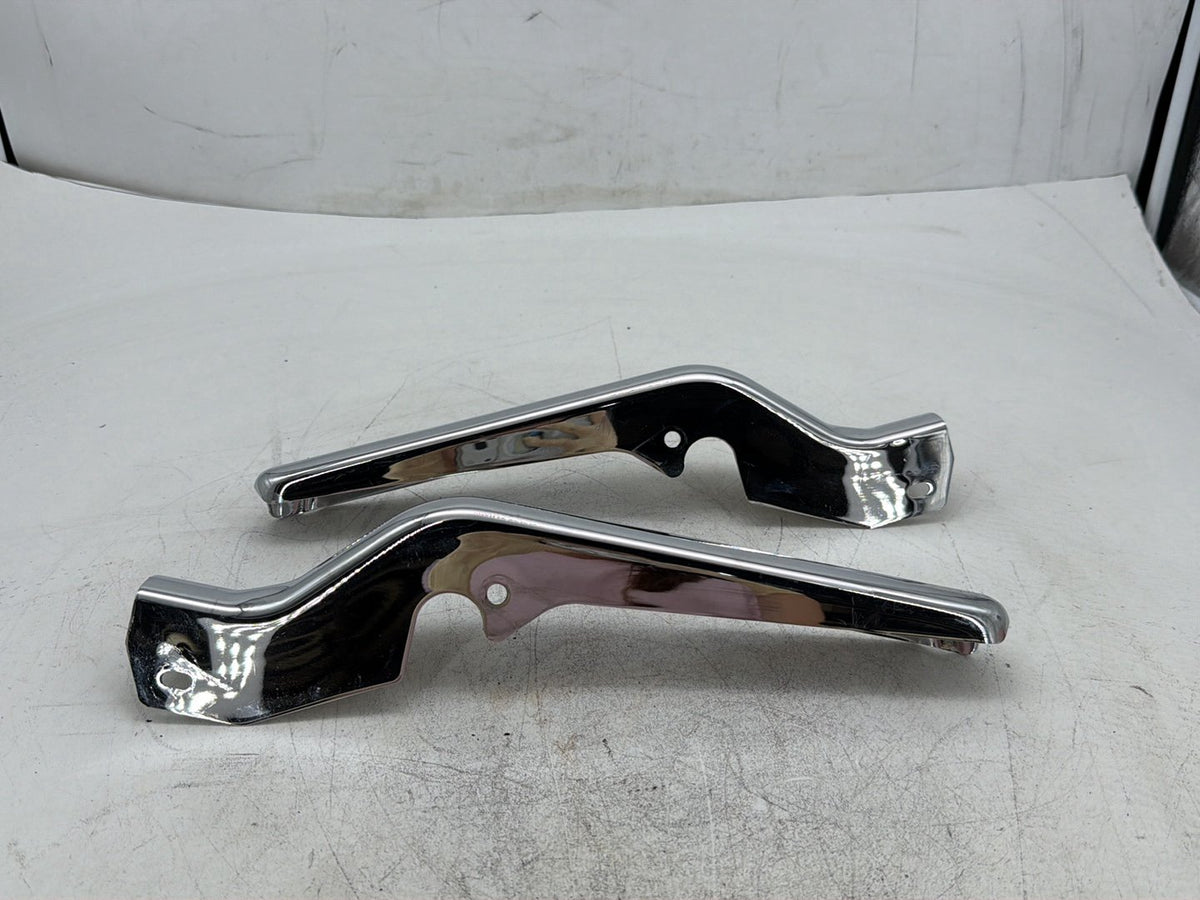 2005 Harley Electra Glide FLHTI Rear Fender Struts Bracket OEM Left Right