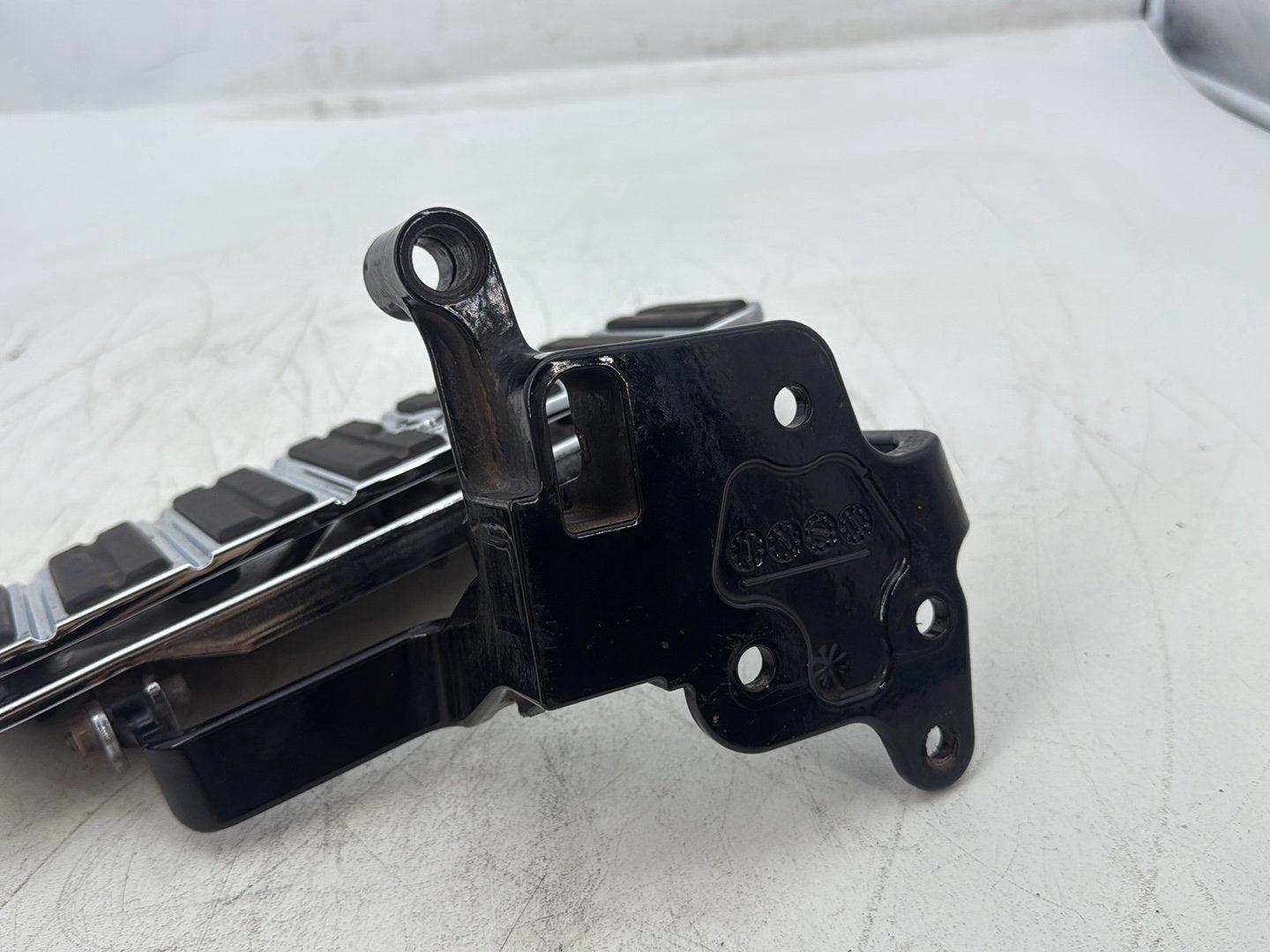 2006 Harley Softail FLSTCI Heritage Classic OEM Left Driver 1 Floorboard Foot Rest