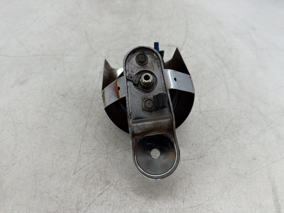 1991 Harley Electra Glide Touring Classic OEM Horn Signal Klaxon Chrome Cover