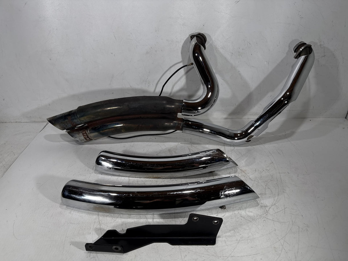 2012 Harley Electra Touring Ultra Exhaust Header Pipes Muffler Vance & Hines