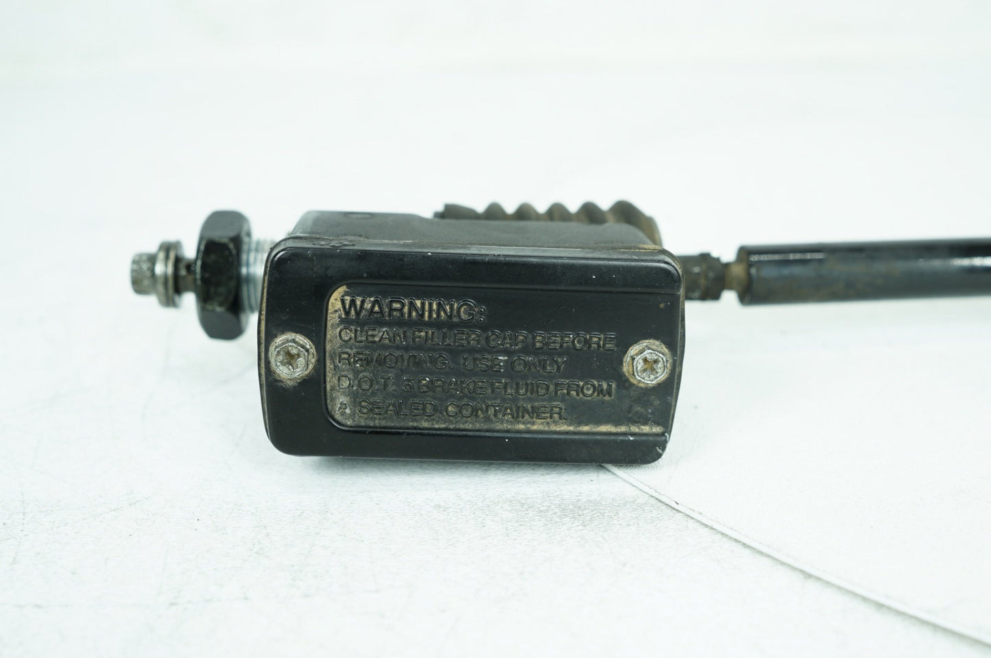 1999 - 2006 Harley-Davidson Dyna Low Rider Rear Brake Master Cylinder Reservoir 42474-90B