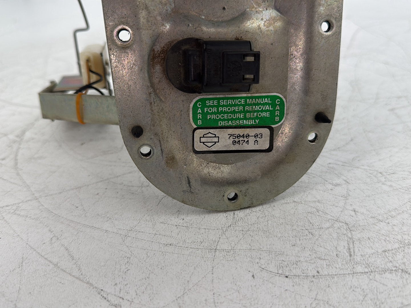2004 Harley Touring FLHT Electra Glide OEM Gas Gasoline Fuel Petrol Pump Sending
