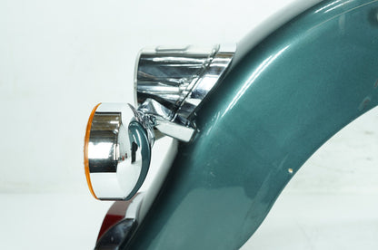 1999 - 2006 Harley-Davidson Touring Electra Glide Ultra Rear Wheel Fender & Turn Signals Bar 59579-01B
