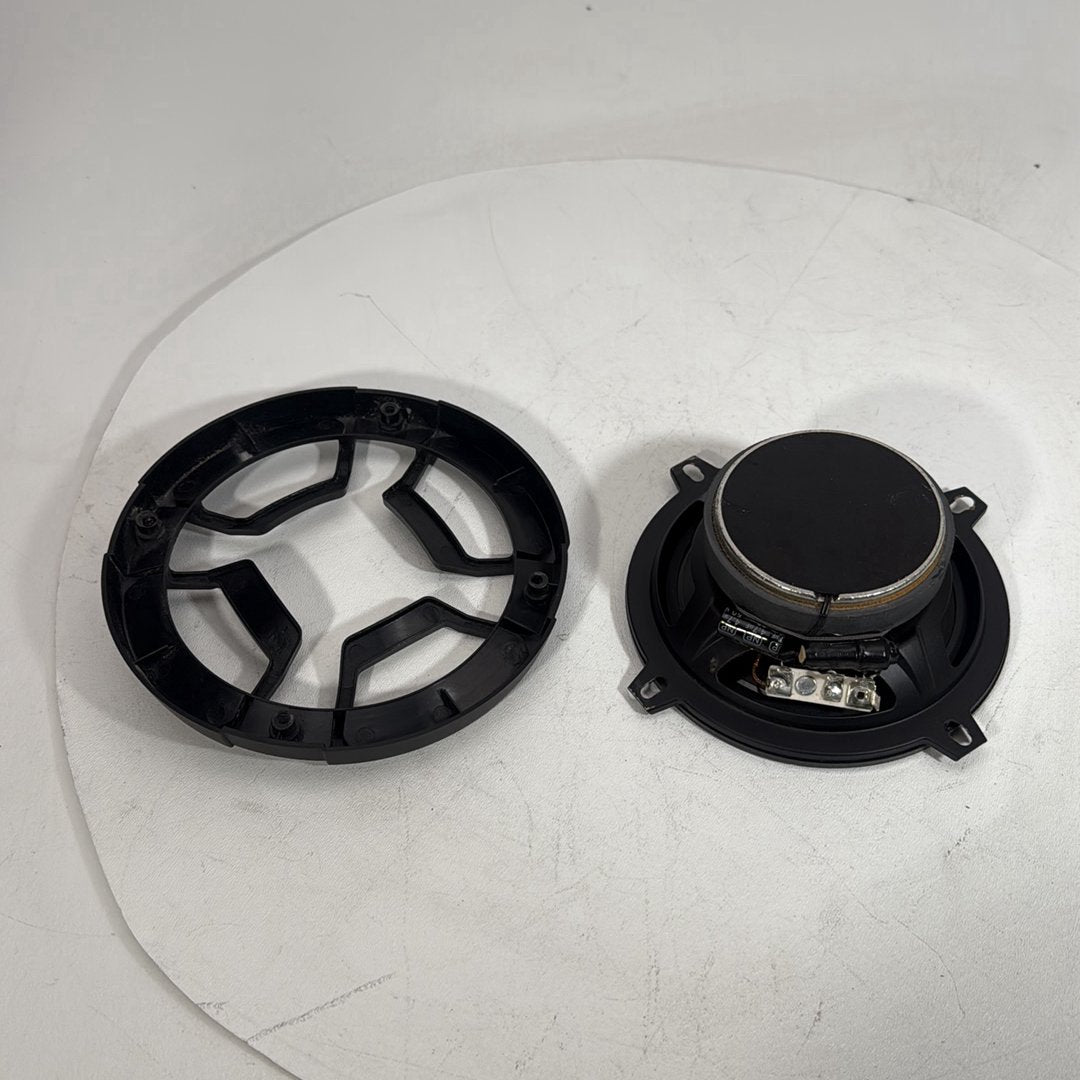 1999 - 2006 Harley-Davidson Touring Electra Glide Ultra Rear Right 1 Audio Sound Speaker Polk Audio DB652