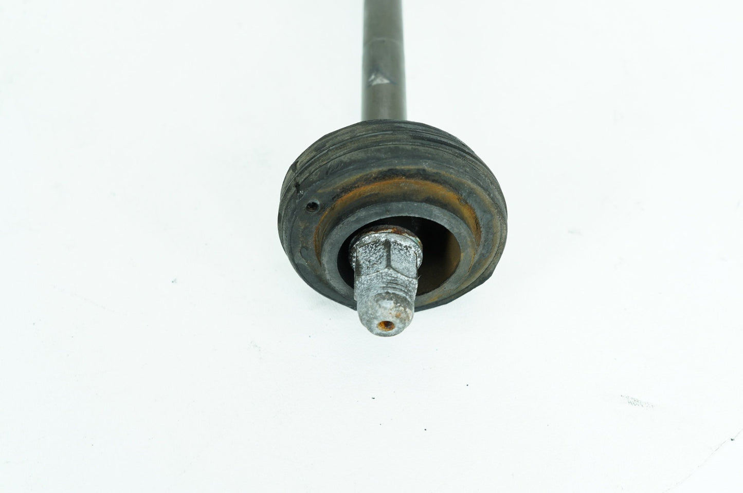 1984 - 1998 Harley-Davidson Touring Electra Glide Classic Rear Fork Swingarm Pivot Bolt Shaft 47492-89A