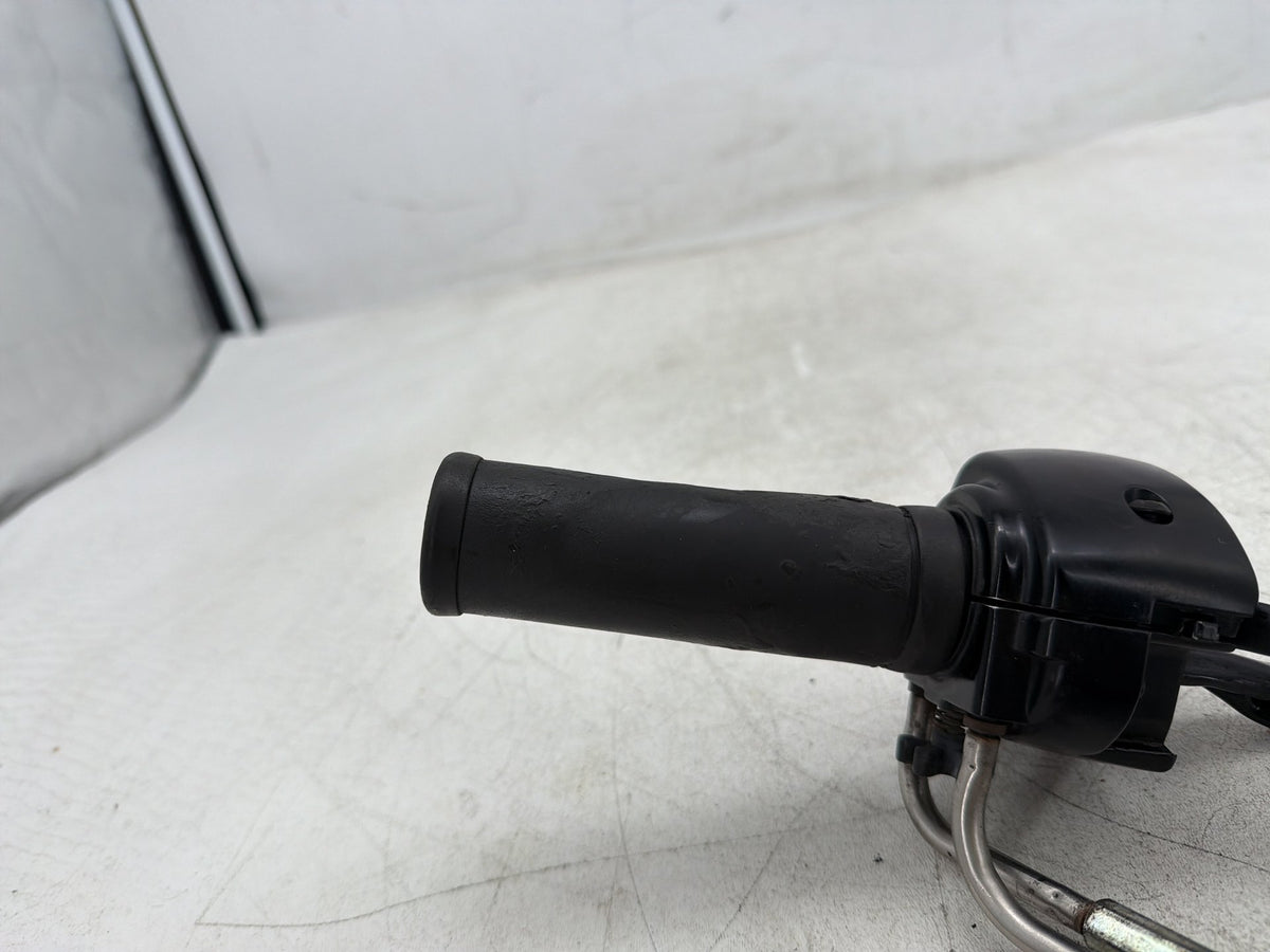 2006 Harley Sportster 1200 Low XL1200L OEM Right Engine Start Kill Switches Controls