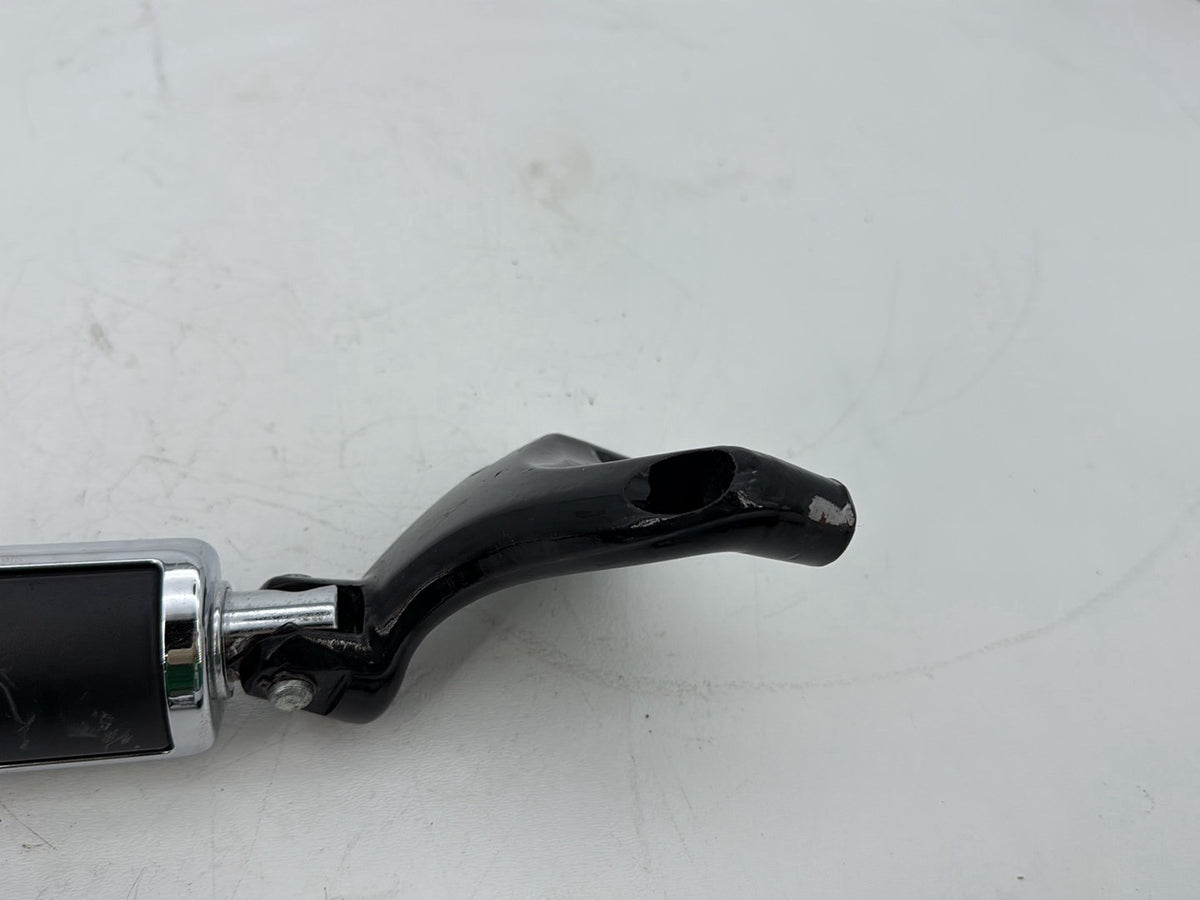 09 Harley Sportster XL1200C 1200 Passenger Left & Right Foot Pegs Willie G Skull