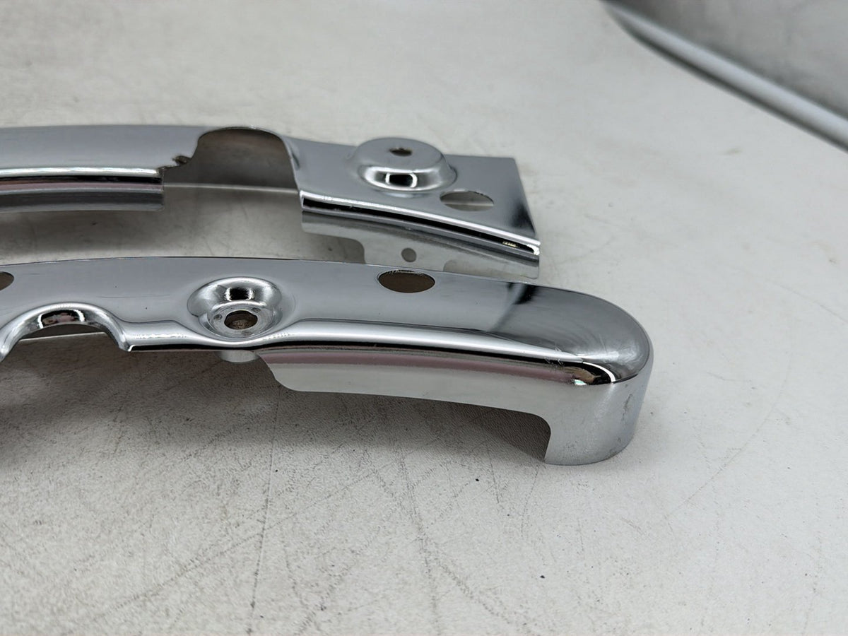 2009 Harley Road Glide Touring FLTR OEM Rear Left Right Fender Struts Bracket