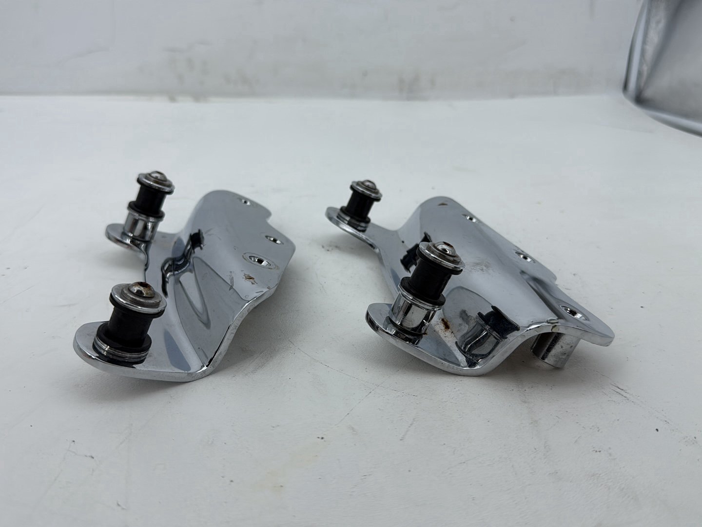 2011 Harley Road King Touring FLHRC Classic OEM 5 Point Detachable Docking Hardware