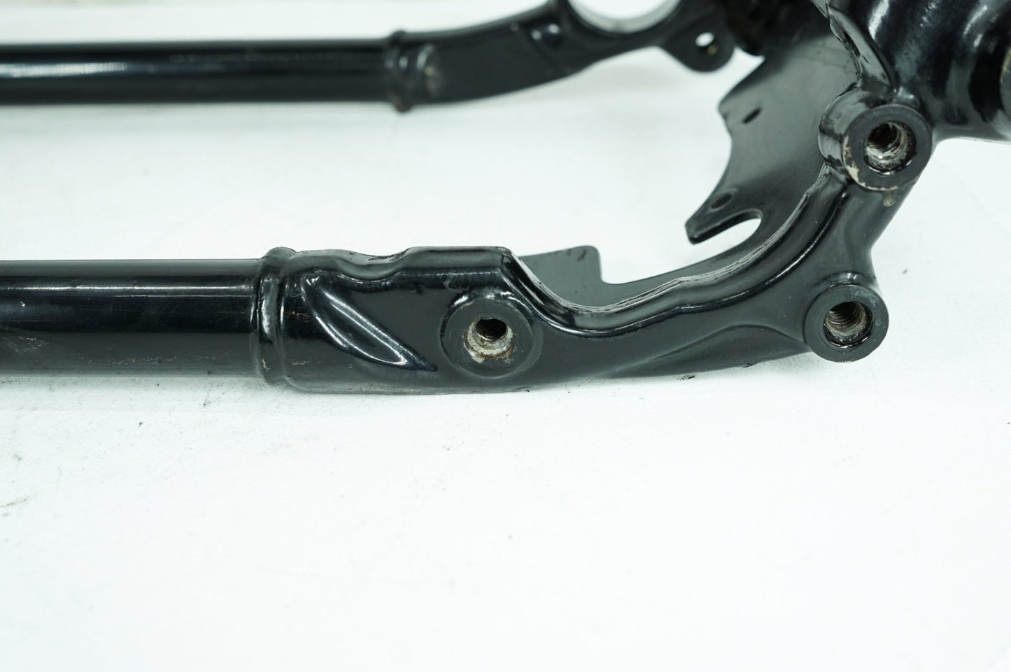 2008 - 2016 Harley-Davidson Touring Road Glide Ultra Body Main Frame Chassis SLVG 47900-11BHP