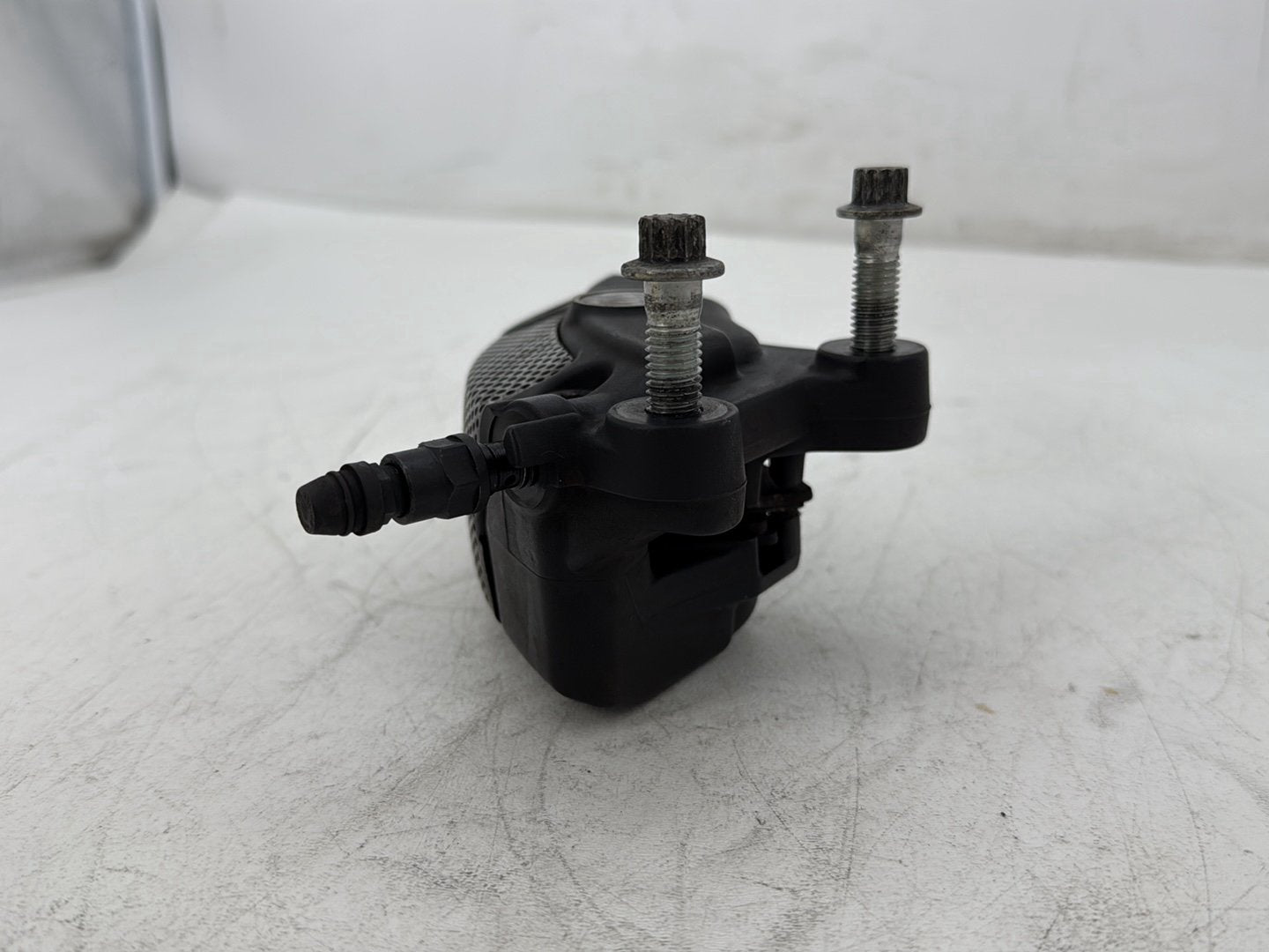 2017 Harley Road Glide Touring FLTRXS OEM Front Left 1 Brake Caliper