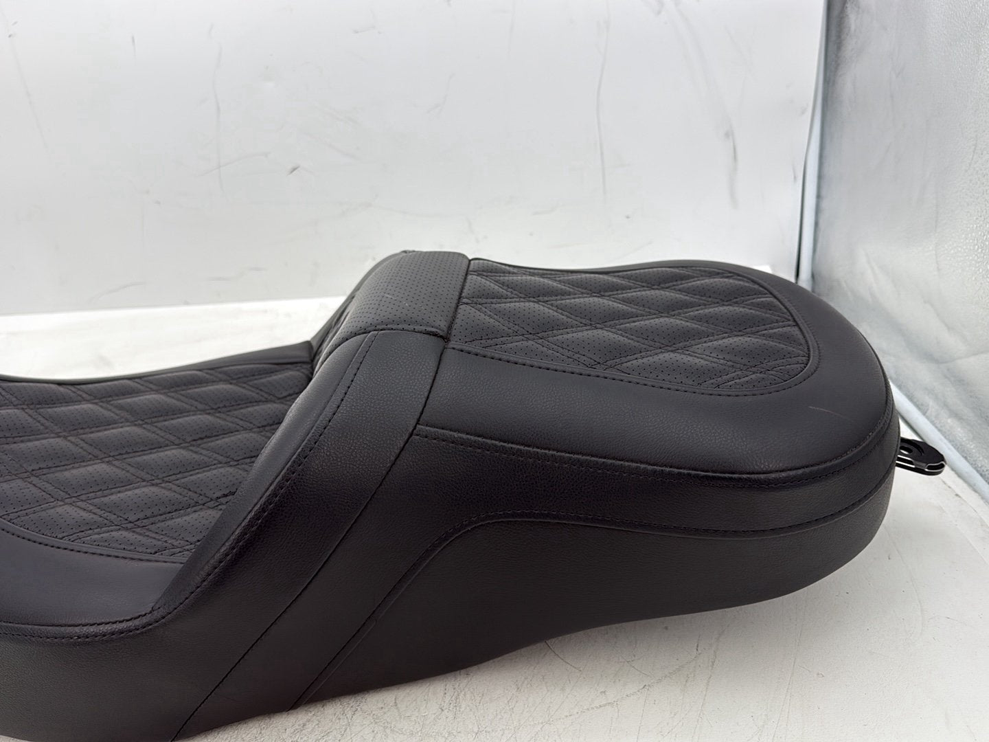 2012 Harley Road Glide Touring FLTRX Custom OEM Passenger Rider Driver Seat Saddle