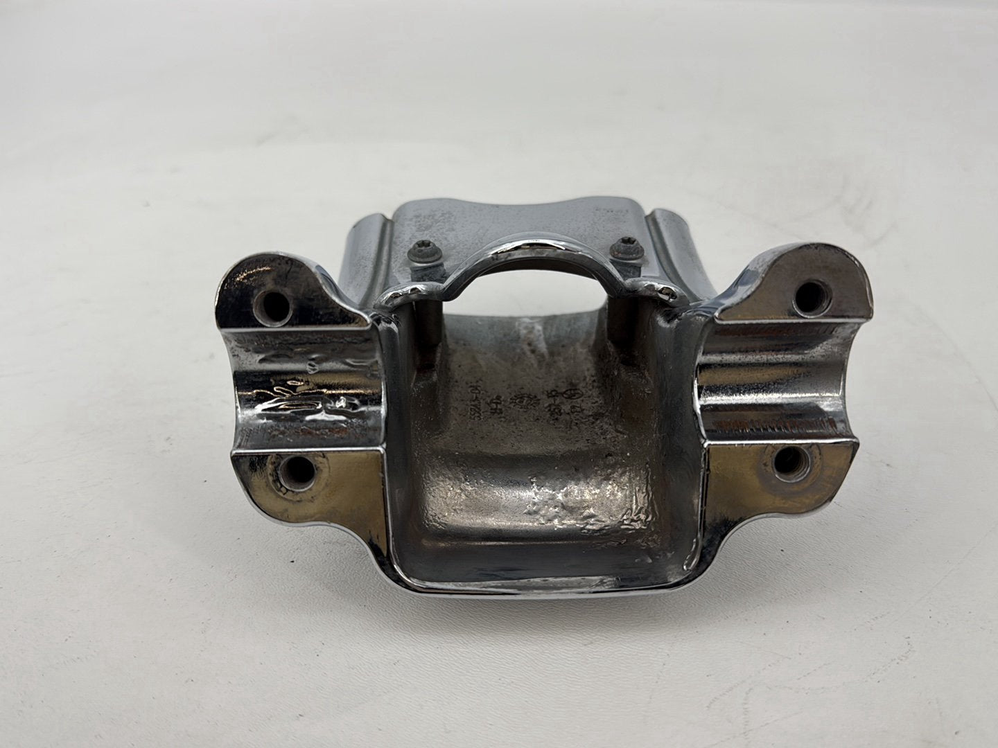 2004 - 2013 Harley-Davidson Sportster 883 Custom Front Handlebar Riser Top Clamp Chrome 56017-04