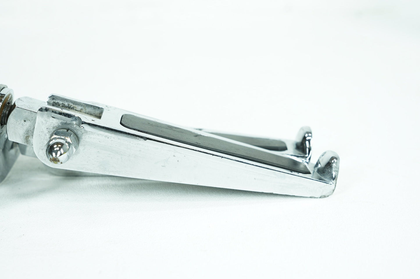 2008 - 2016 Harley-Davidson Touring Street Glide Front Right Left Highway Foot Pegs