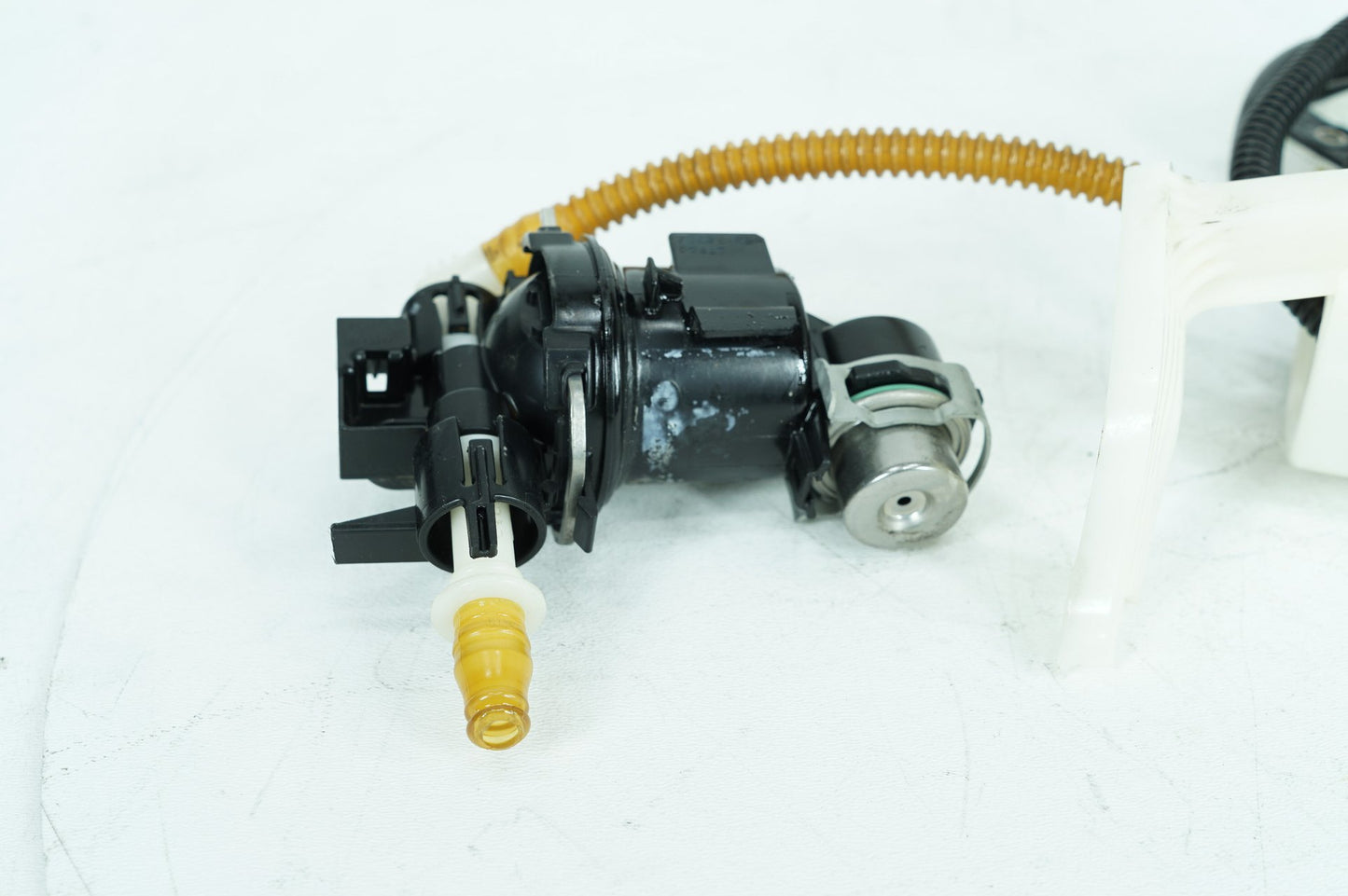2007 - 2017 Harley-Davidson Softail Fat Boy Fuel Pump Gas Gasoline Petrol Sending 75141-11