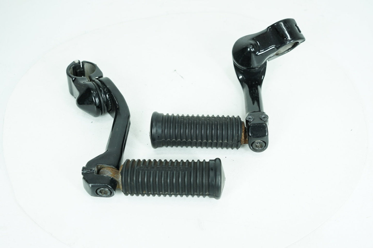 2004 - 2022 Harley-Davidson Sportster SuperLow Front Right Left Highway Foot Pegs 51323-08