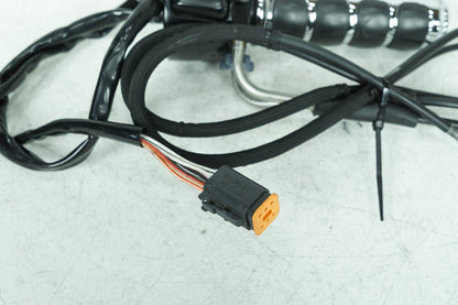 1999 - 2006 Harley-Davidson Dyna Super Glide Right Engine Start Kill Switches Controls  	71589-96B