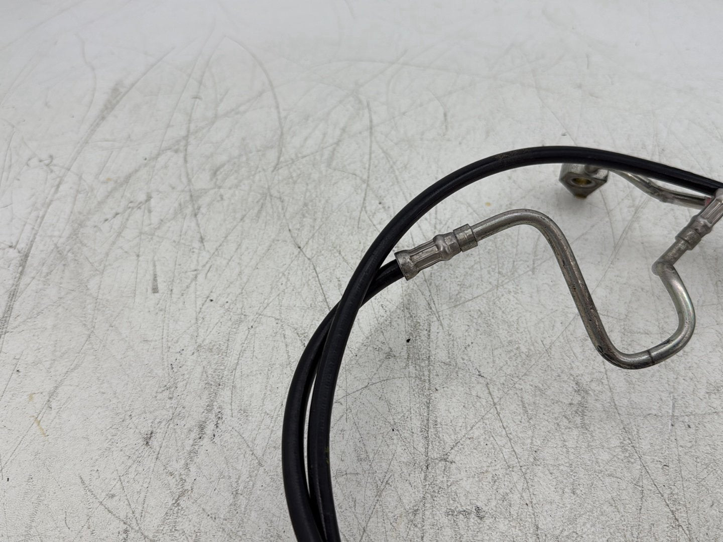 2015 Harley Road Glide Touring FLTRXS OEM Front Brake Hose Line Pipe ABS