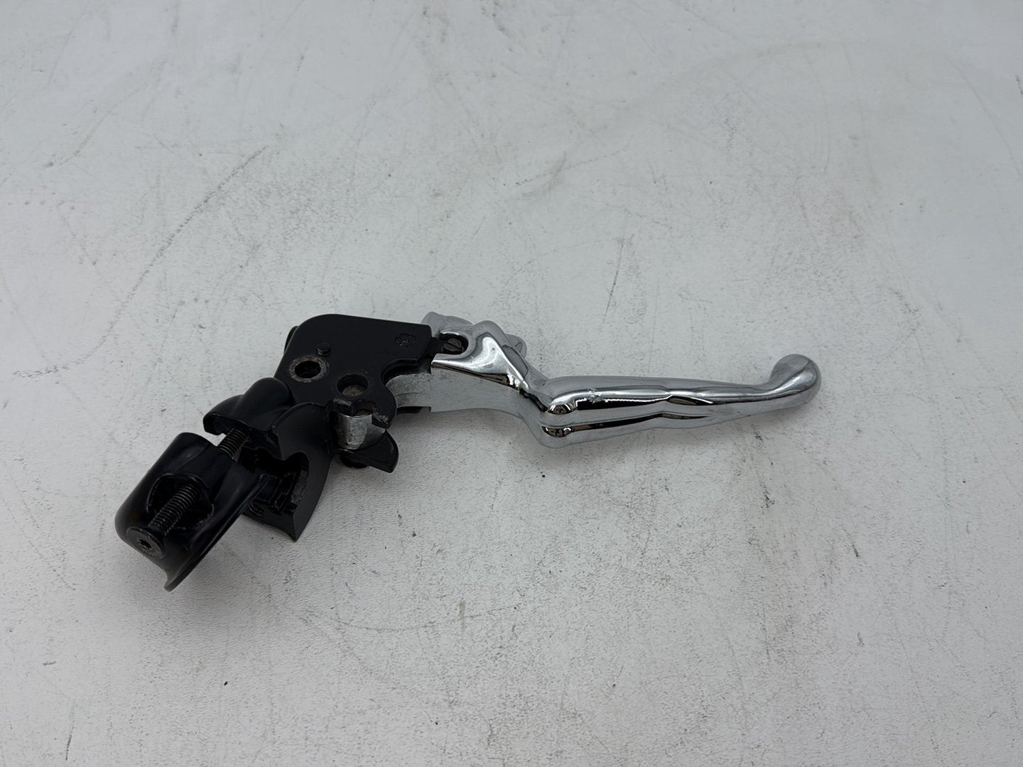 2006 Harley Dyna FXDWGI Wide Glide OEM Front Left Hand Clutch Control Lever