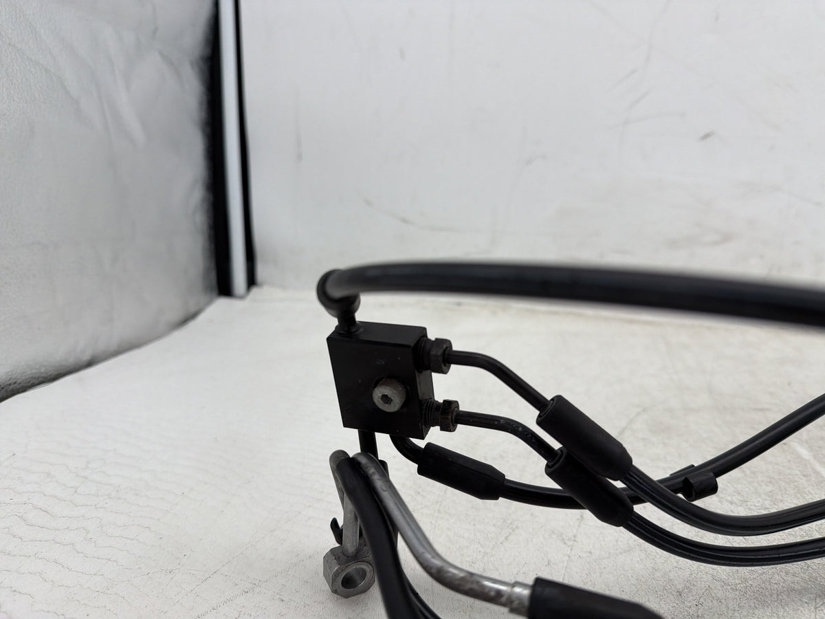 2014 Harley Dyna Switchback FLD OEM Front Brake Hose Line Pipe ABS 44233-12