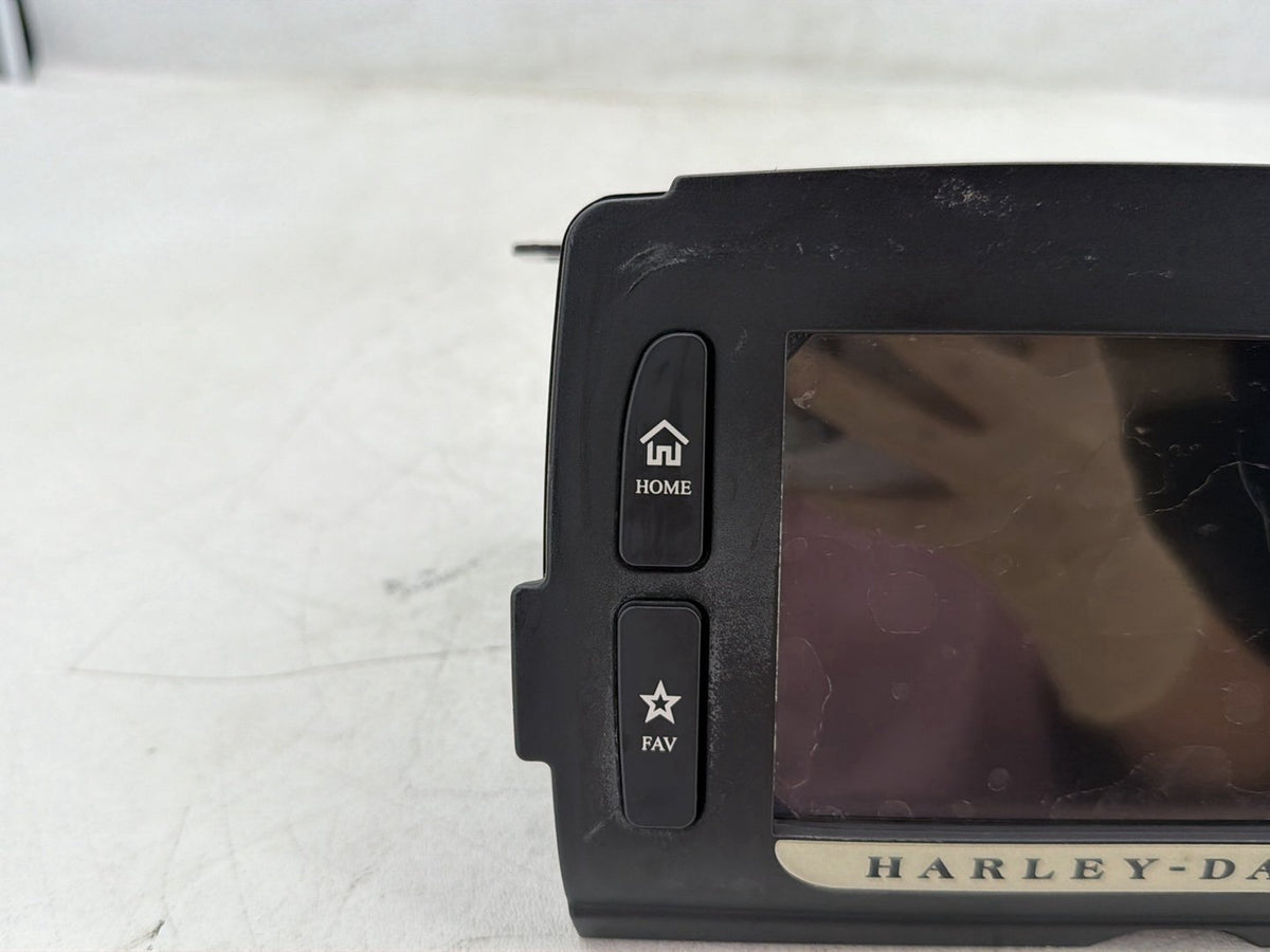 2018 Harley Road Glide Touring FLTRXS OEM Digital Media Receiver Head Radio Player