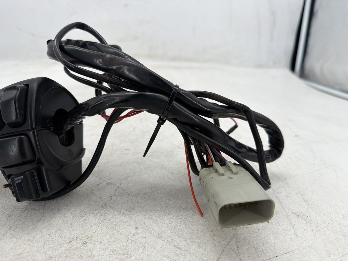 08 Harley Electra Glide Touring OEM Left Turn Signal Headlight Switches Controls