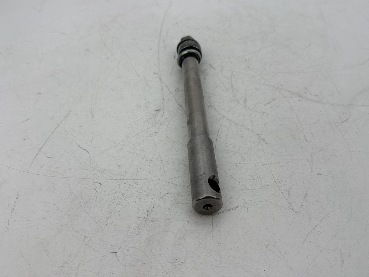 2002 Harley Dyna FXD Super Glide OEM Front Wheel Axle Bolt Shaft