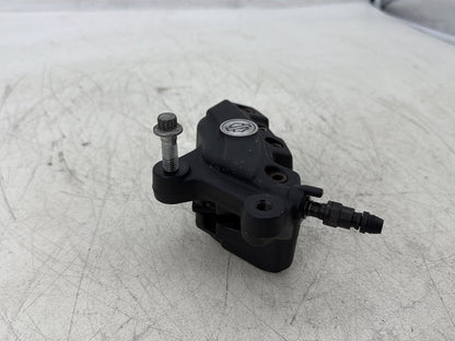 2016 Harley Road King Touring FLHR OEM Front Right 1 Brake Caliper