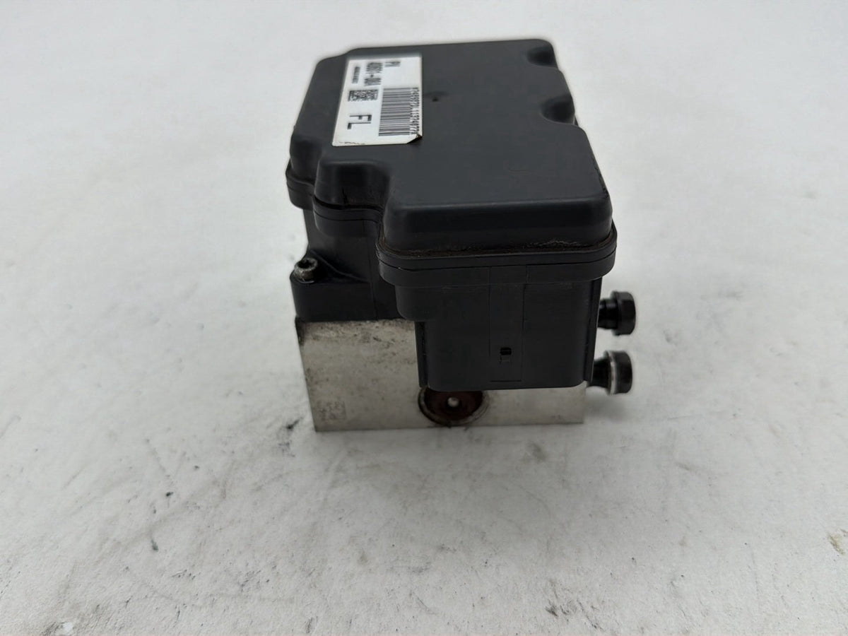 2011 Harley Road Glide Touring FLTRX OEM ABS Brake Pump & Control Module