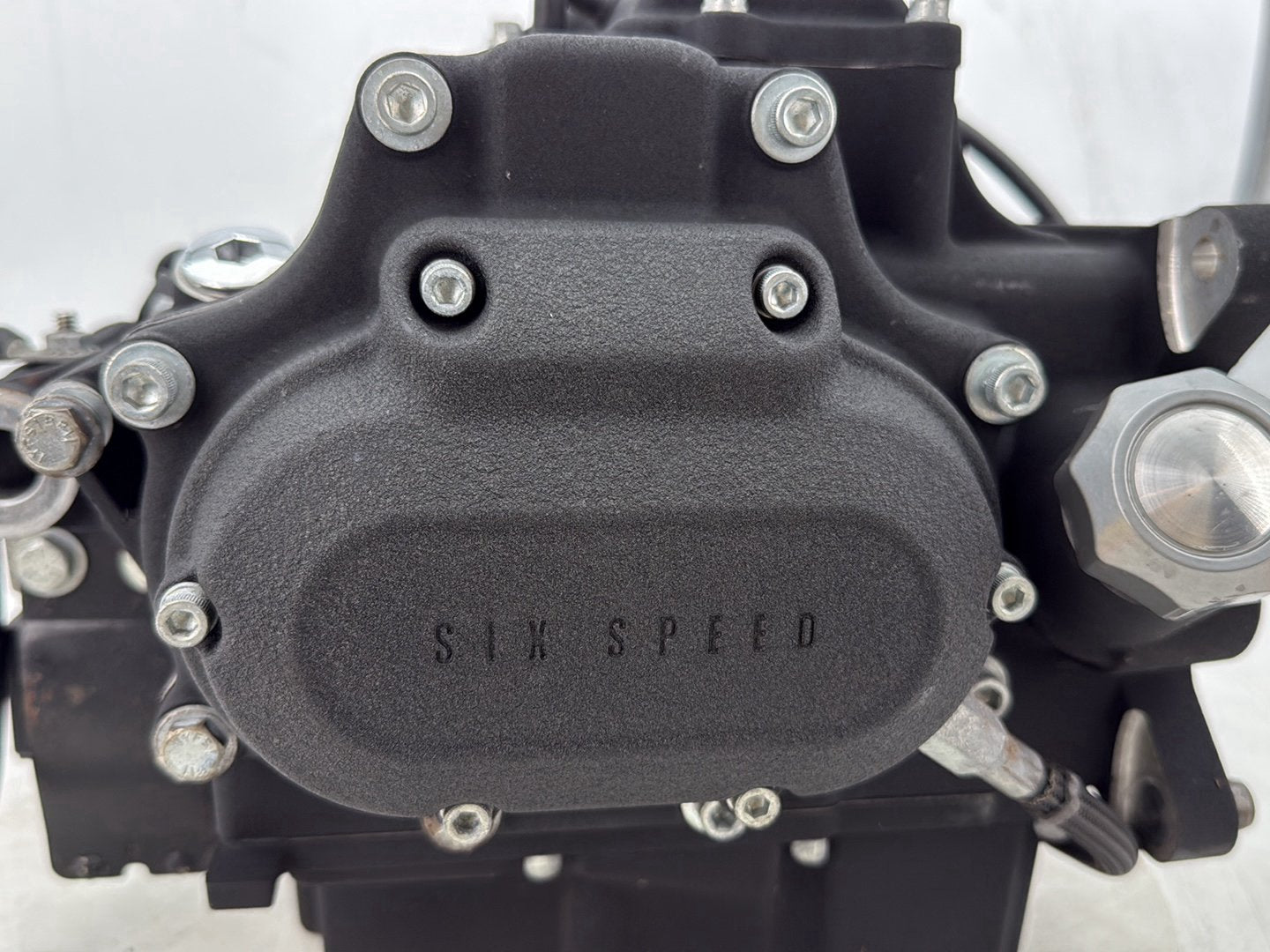 2010 Harley Dyna Fat Bob FXDF OEM 6 Speed Transmission Gearbox 13K