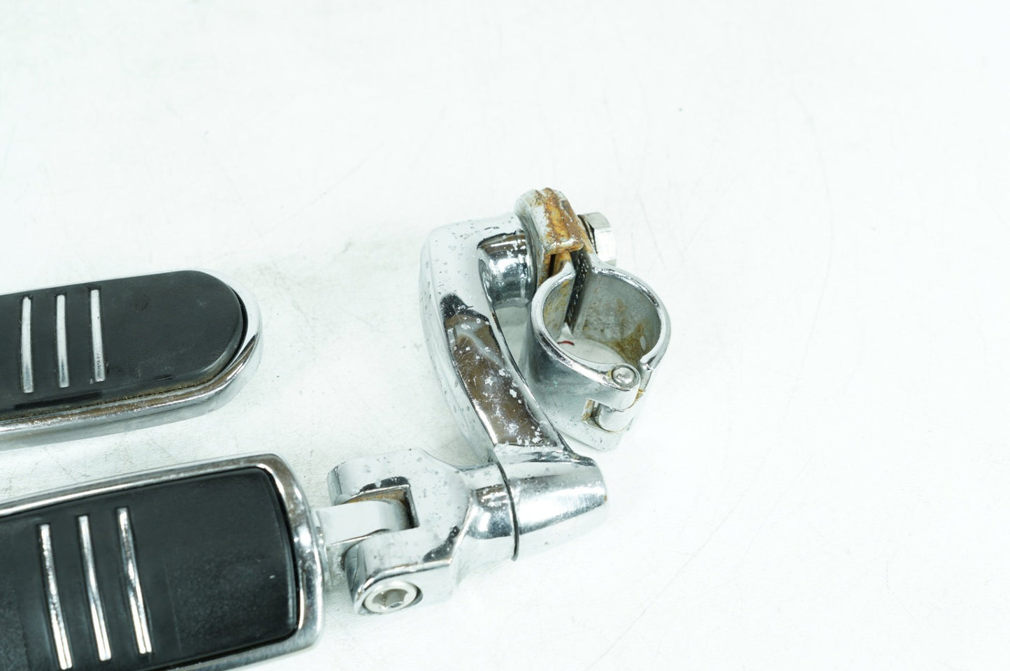 1999 - 2006 Harley-Davidson Touring Electra Glide Classic Front Right Left Highway Foot Pegs