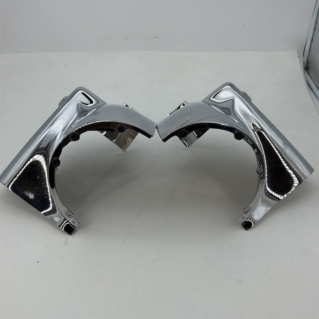 1999 - 2006 Harley-Davidson Touring Road King Left & Right Headlamp Nacelle Covers 67682-94