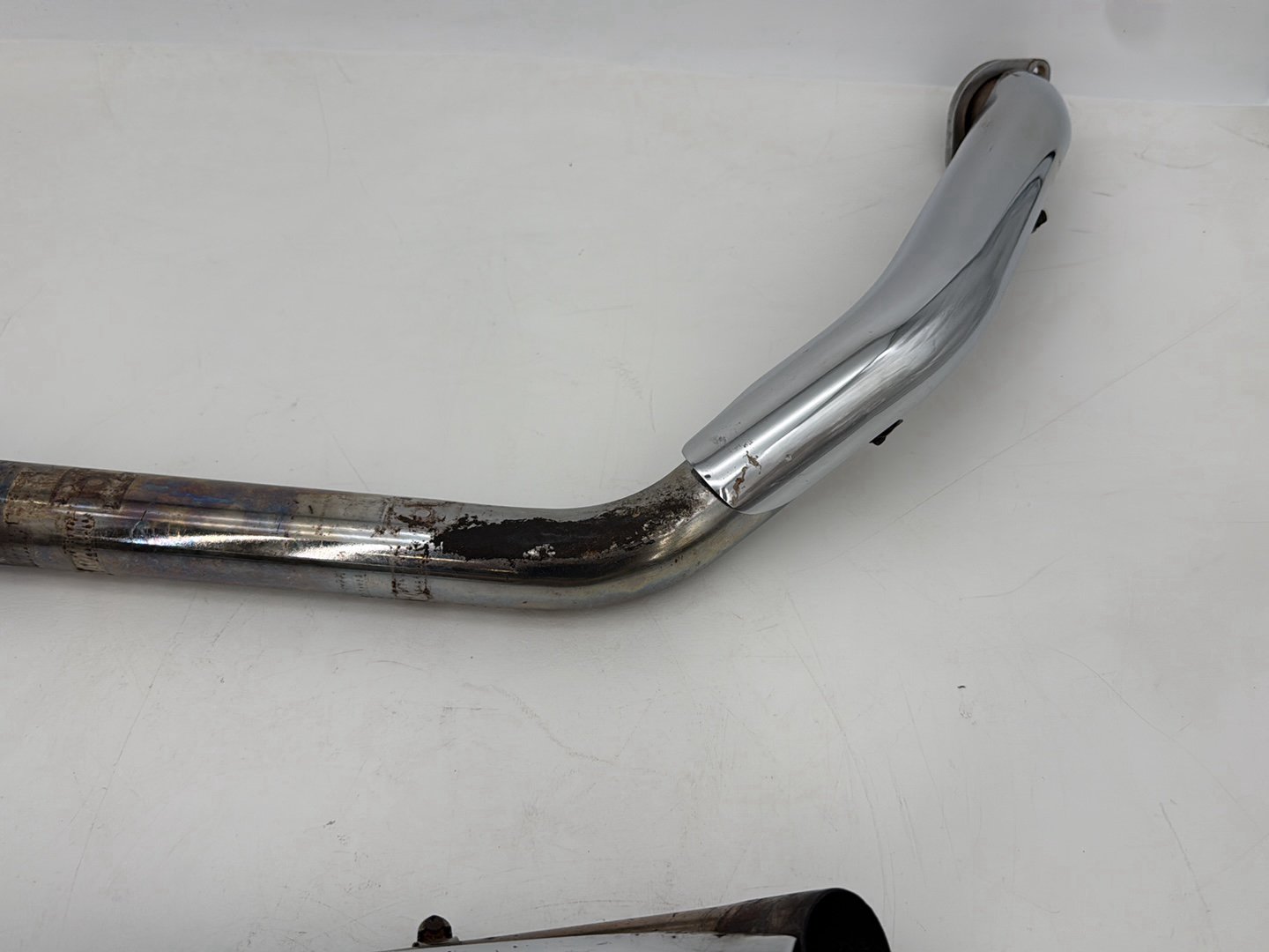 1999 - 2006 Harley-Davidson Touring Electra Glide Ultra Exhaust Header Pipes Muffler  	65621-99B