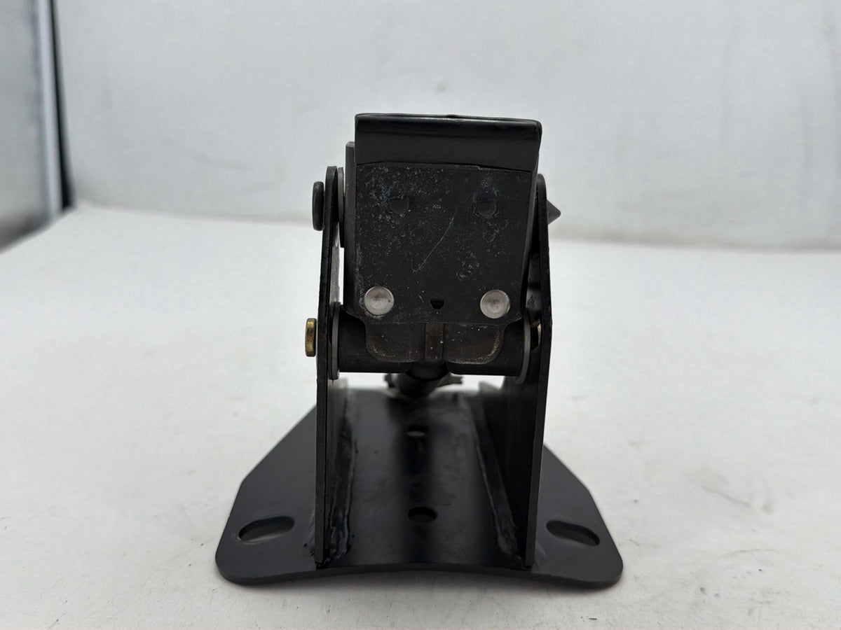 07 Harley Touring Electra Glide Ultra OEM Adjustable Rider Backrest Lift Mount