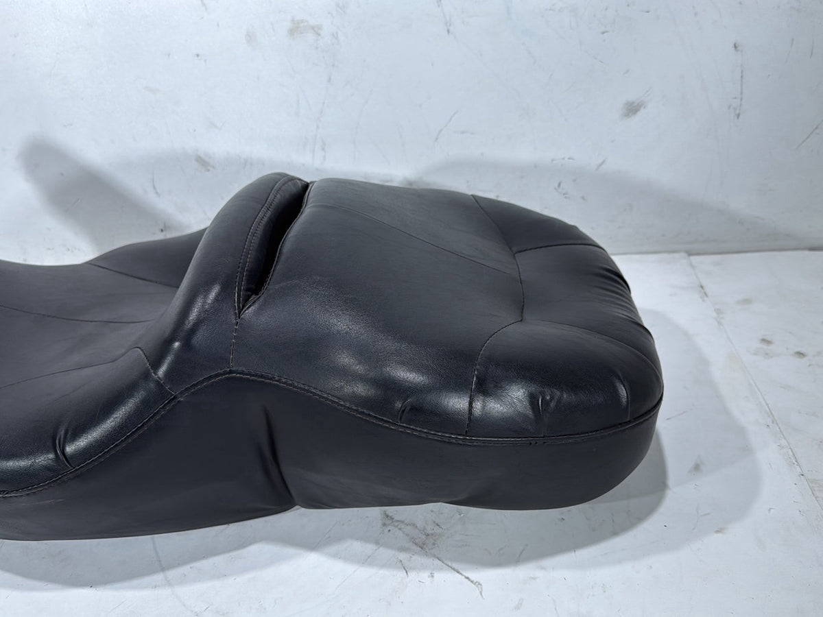 2005 Harley Electra Glide Touring Ultra OEM Passenger Rider Driver Seat Saddle