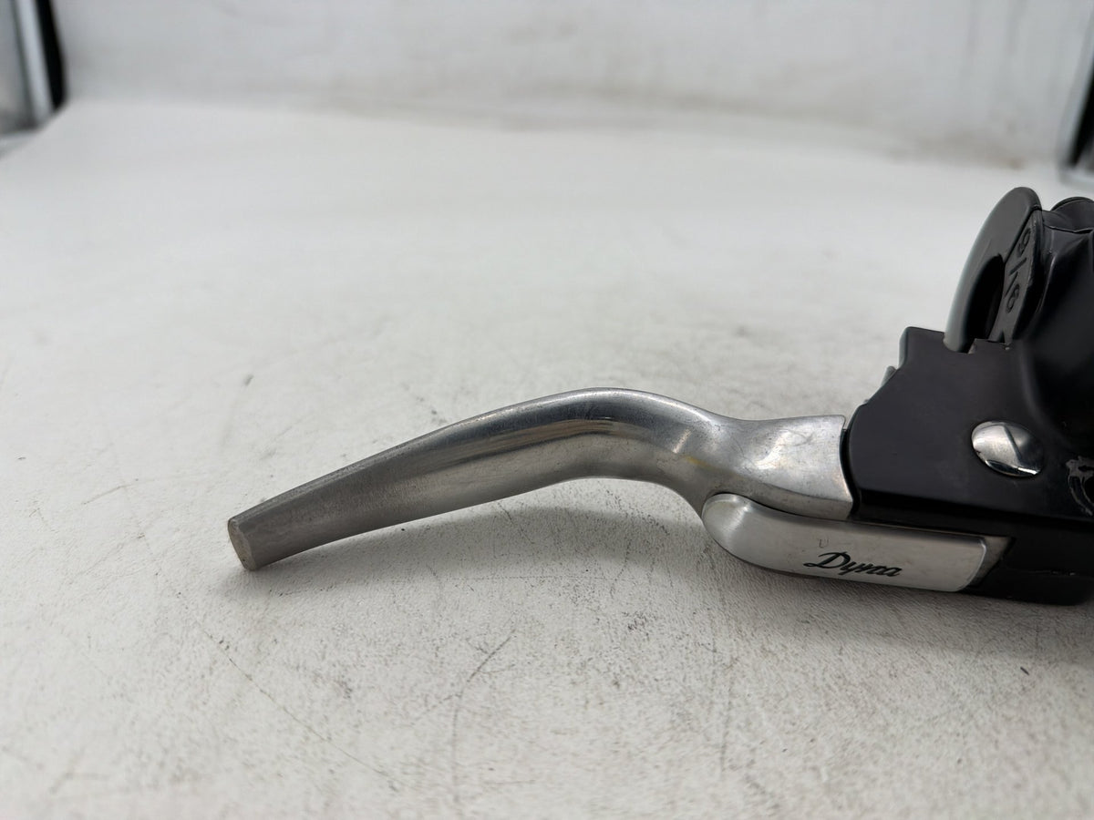 2005 Harley Dyna Super Glide Custom OEM Front Right Brake Lever Master Cylinder