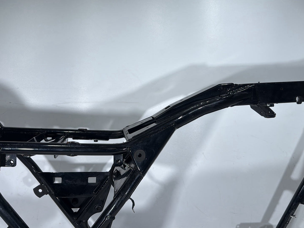 1999 - 2006 Harley-Davidson Touring Electra Glide Classic Body Main Frame Chassis CLN CLR 47900-99B