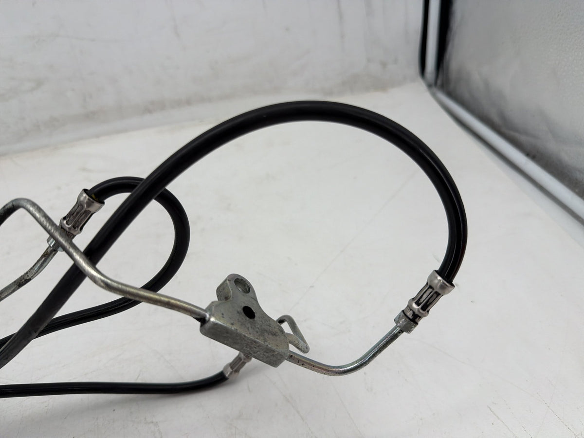 2010 Harley Electra Glide Touring Ultra OEM Front Brake Hose Line Pipe ABS
