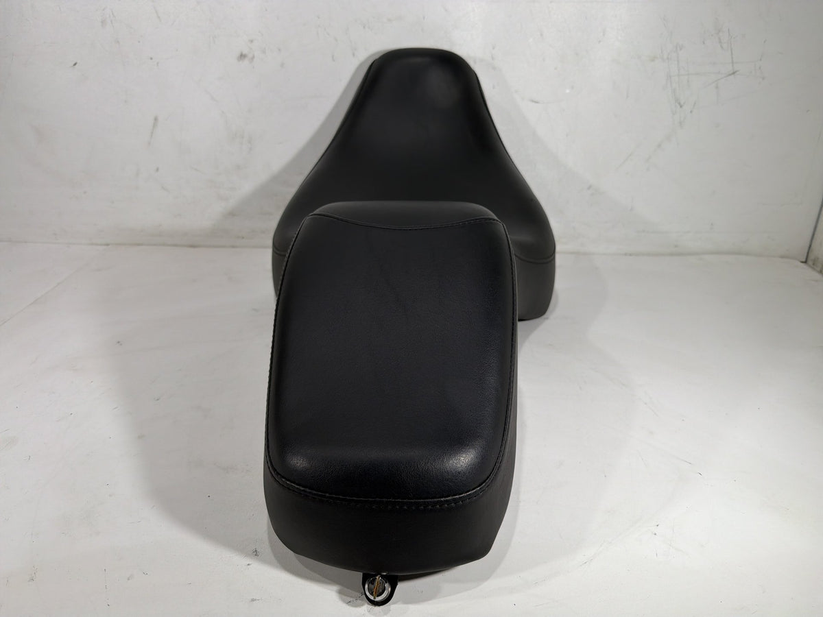 2001 Harley Softail Deuce FXSTD OEM Passenger Rider Driver Seat Saddle