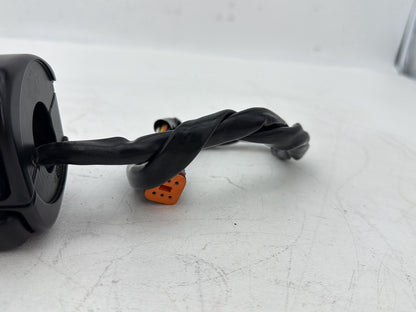 2004 - 2013 Harley-Davidson Sportster 1200 Custom Left Turn Signal Headlight Switches Controls 71597-96B