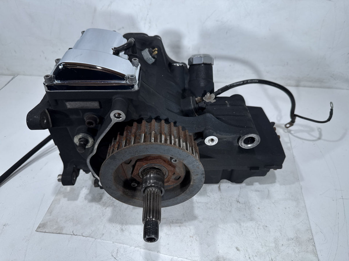 2011 Harley Road King Touring FLHR OEM 6 Speed Transmission Gearbox