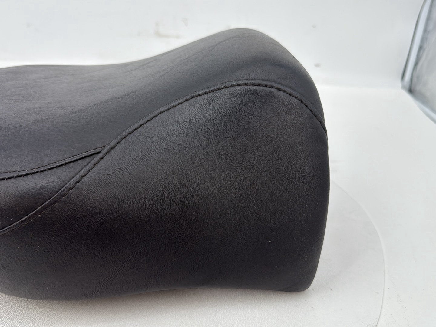 Harley-Davidson Misc  Rear Passenger Pillion Seat 52281-94