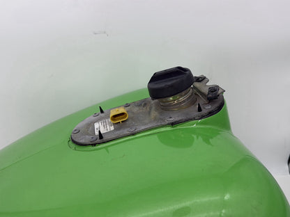 1999 - 2006 Harley-Davidson Touring Electra Glide Fuel Gas Tank Gasoline Reservoir 	61356-03